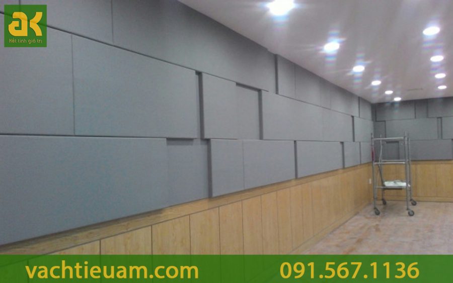 Nội thất thòng họp sang trọng, đẳng cấp với tấm tiêu âm AK.Ni-Wall phong cách